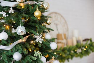 Christmas Ornaments: Their Origins, History and Meaning – Christmas HQ